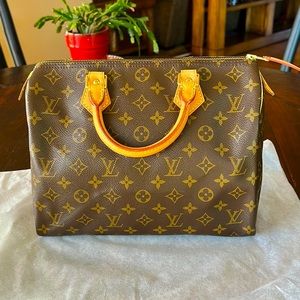 Louis Vuitton Speedy 30 Monogram Canvas Vachetta Leather Un-used Condition